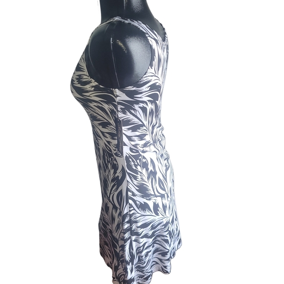 Tango Mango Black & White Leaf Patterned Dress Sz.XS - Picture 5 of 7